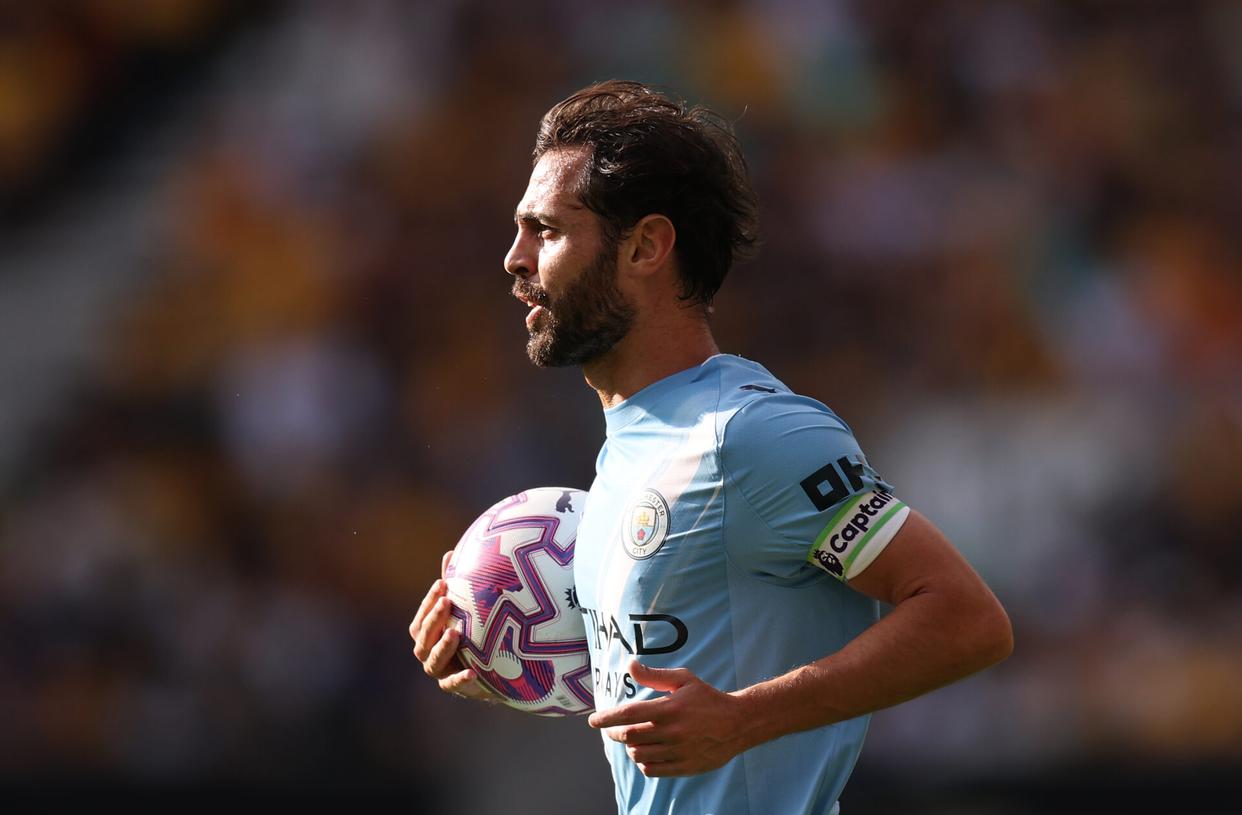 爱游戏-本菲卡迎NBA常规赛关键赛；窗口期回应争议；球迷炸锅；球队文化再被提及