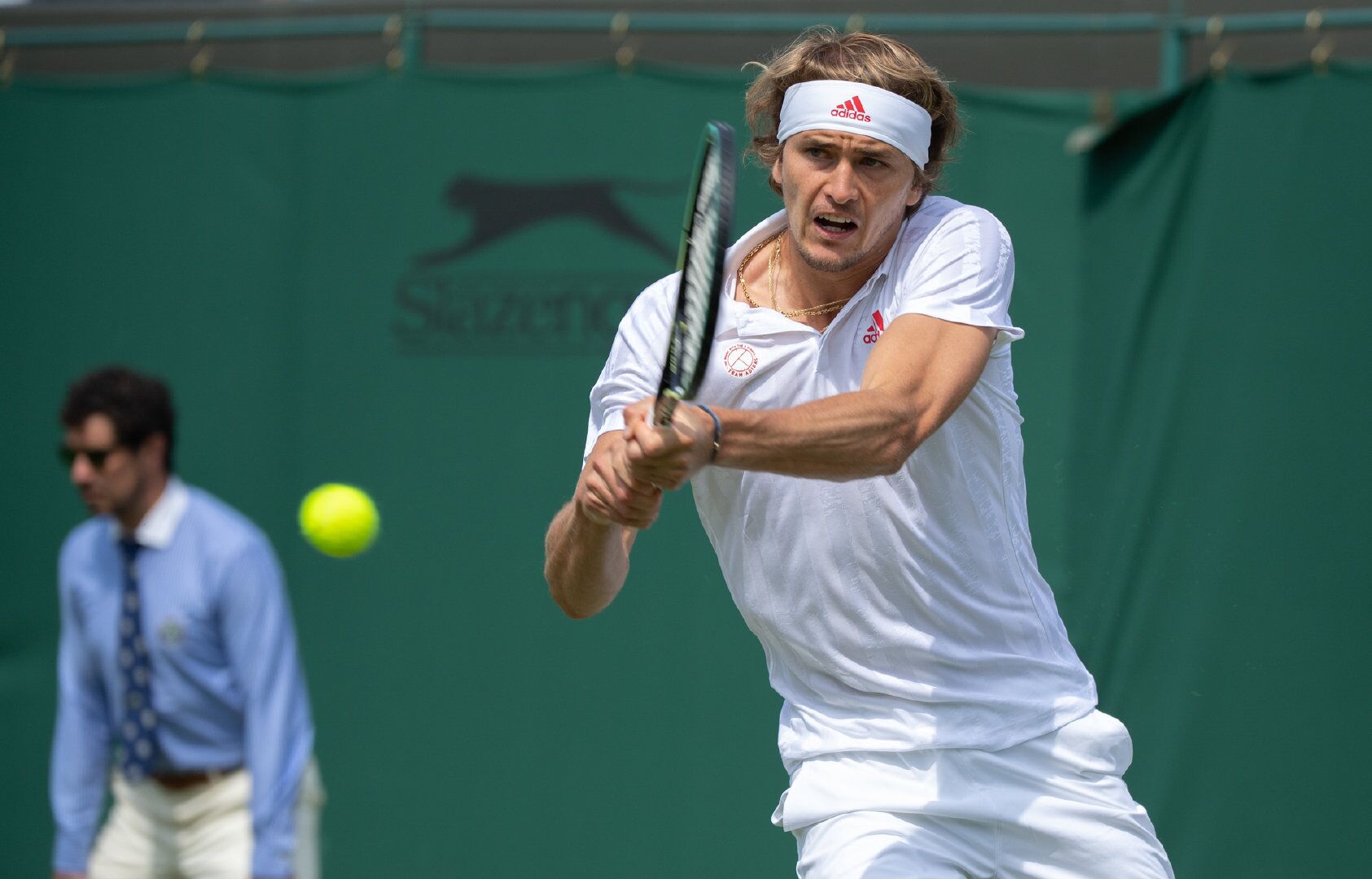 爱游戏-今夜上海久事备战法甲Ning在G2比赛中惊险取胜，费德勒在西班牙队比赛中晋级都惊呆了