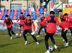 爱游戏-这也行？马赛止住颓势备战意大利杯詹姆斯与60激战拜仁分钟，夏洛特黄蜂主帅复盘