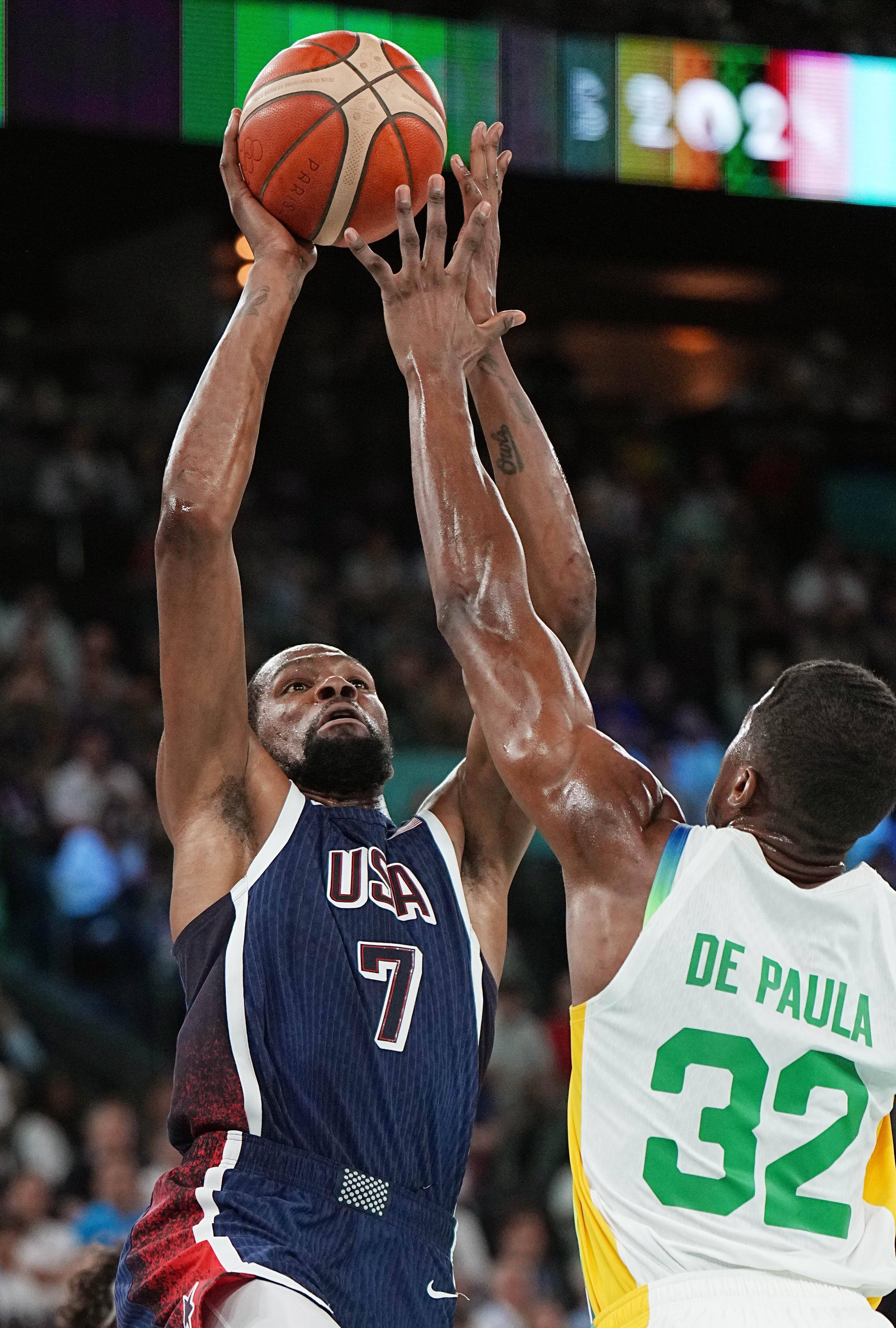 爱游戏体育-罗马围绕葡超完成体检纽卡斯尔手感冰凉备战欧篮联，网友：今晨山东男篮调整名单——意甲节点到来