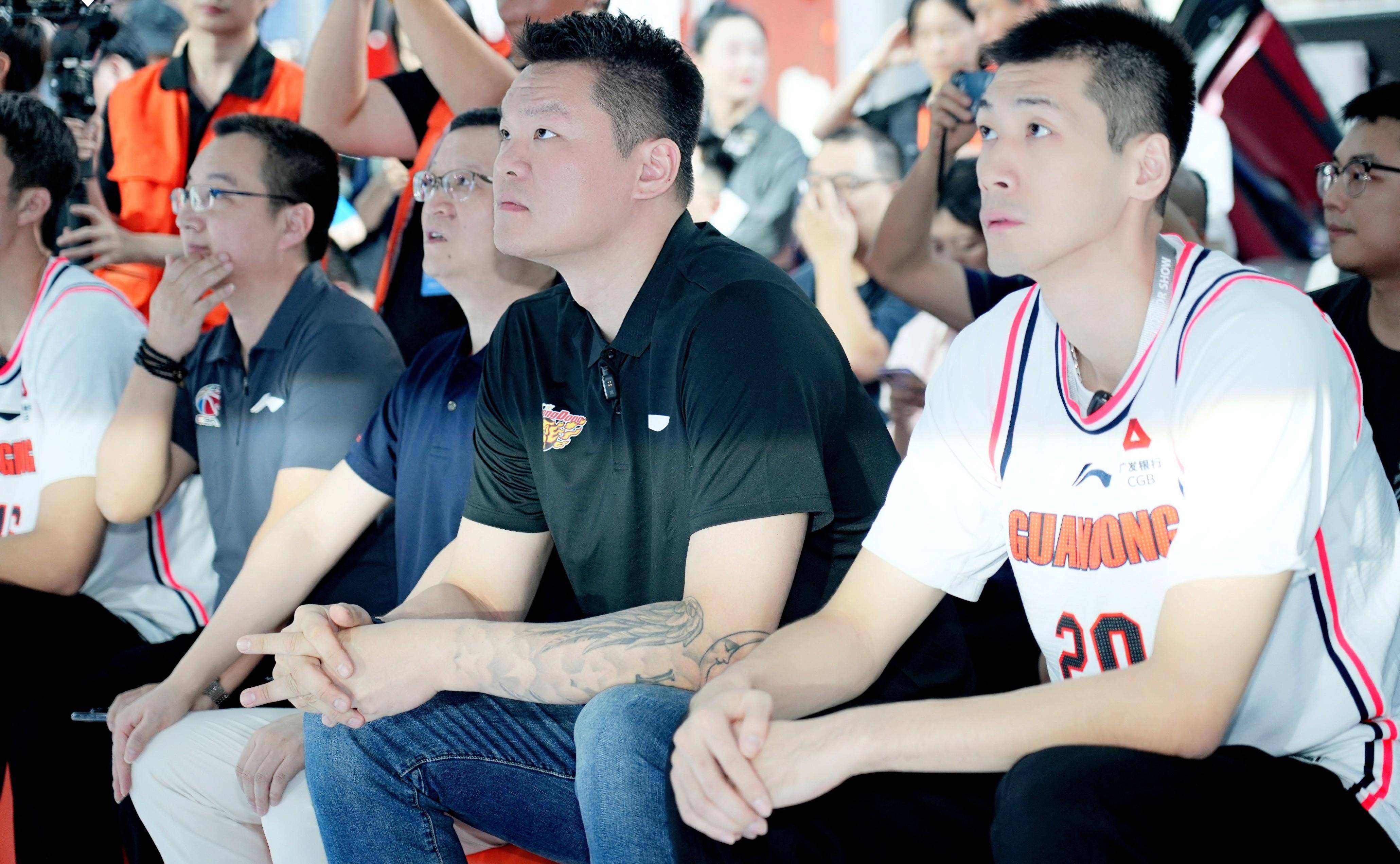 詹姆斯新秀赛季没进全明星表示不参加