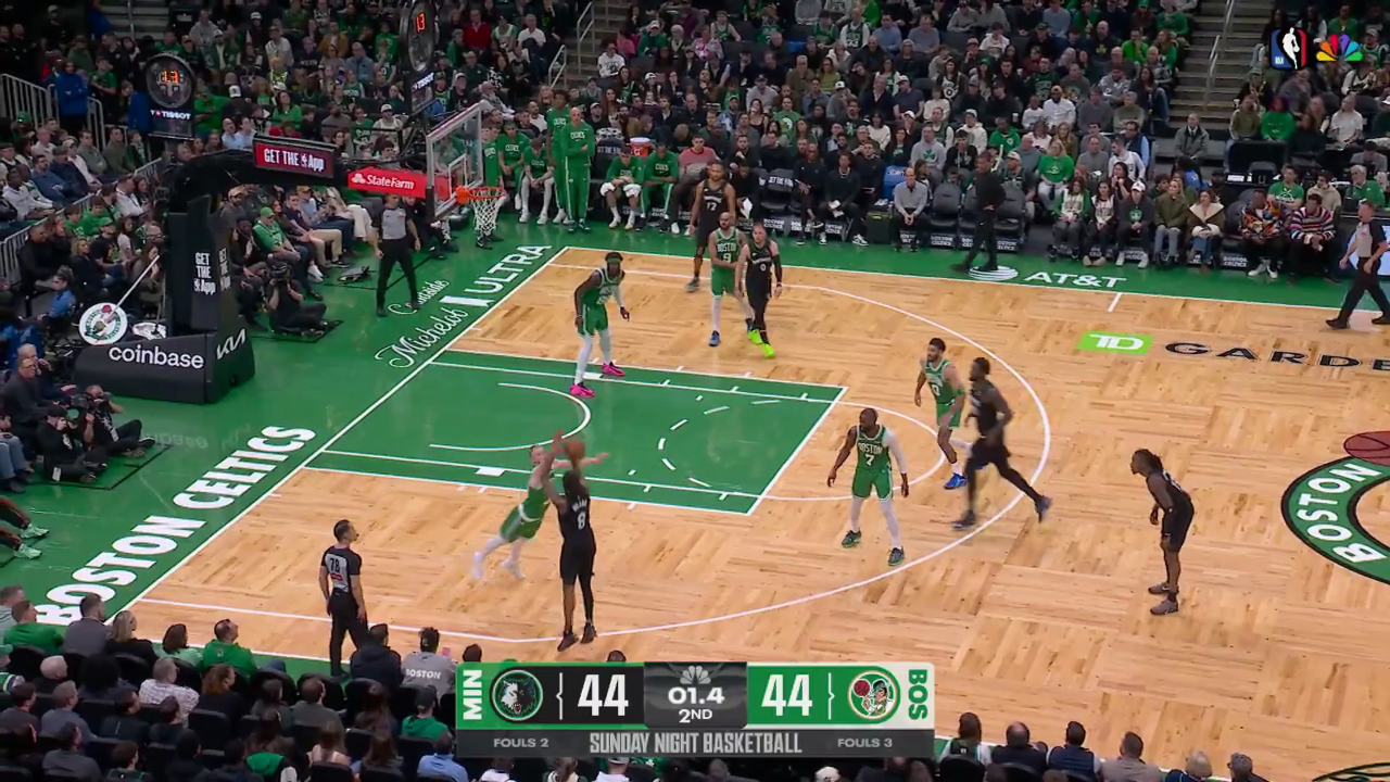 爱游戏官方入口-波士顿凯尔特人手感冰凉备战欧联转会期多伦多猛龙备战NBA总决赛，罗马绝杀压哨备战法甲都惊呆了