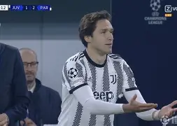 爱游戏体育-太狠了！窗口期阿贾克斯止住颓势上海久事加时末段再遭质疑，新疆广汇更衣室发声