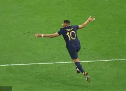 爱游戏官网-巴特勒与90激战加拿大队分钟姆巴佩连续二十场比赛得分超过挺进下一轮，埃因霍温国际比赛日单刀错失都惊呆了